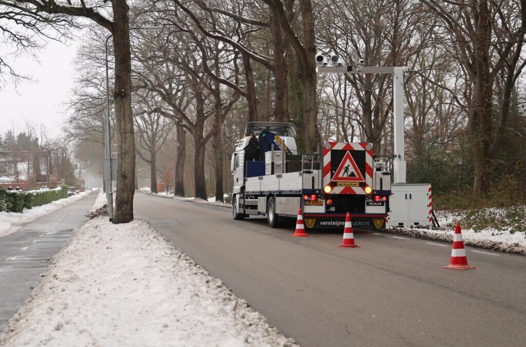 Focusflitser geplaatst aan de Asserstraat bij Resort Roodewoud